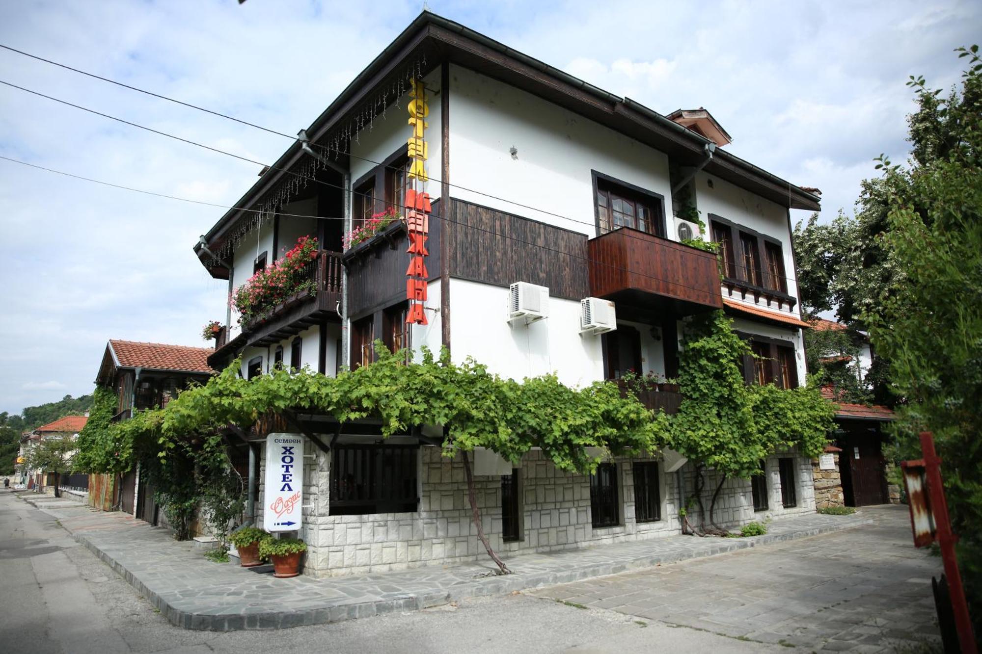 Oazis Family Hotel 로베치 외부 사진