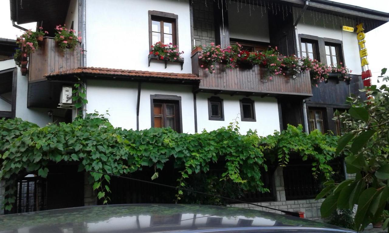 Oazis Family Hotel 로베치 외부 사진