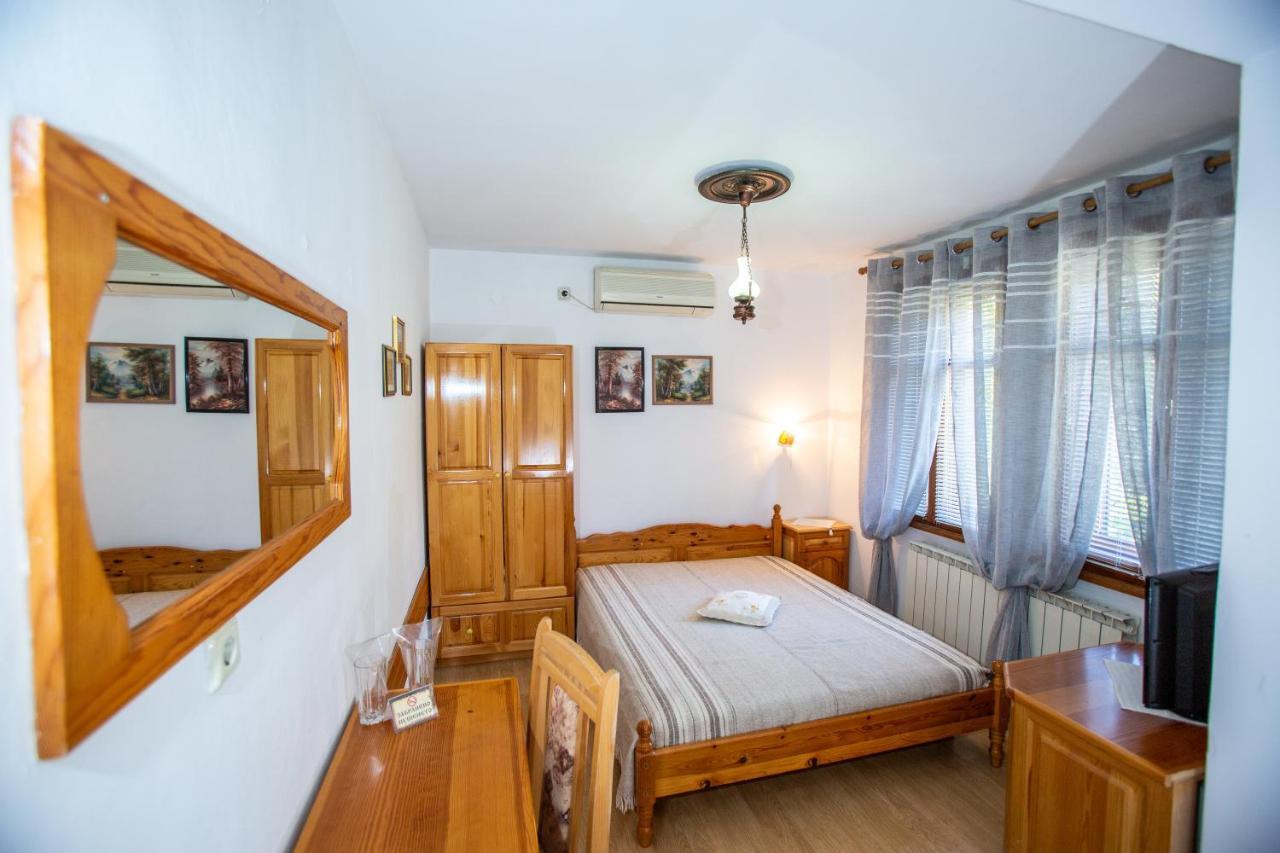 Oazis Family Hotel 로베치 외부 사진
